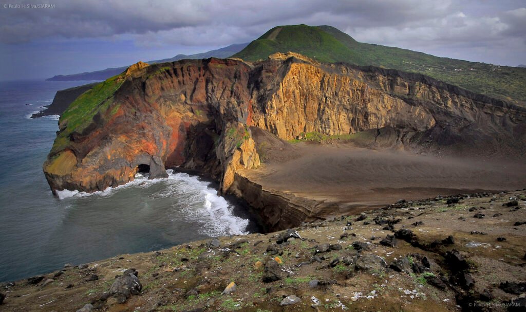 Vulcao-dos-Capelinhos-3-cmh